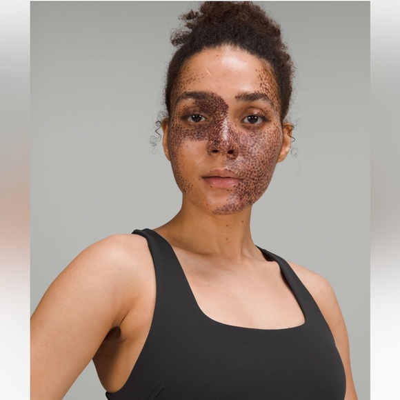 InStill Tank Top with hidden bra, racer back BNWT SOLD OUT EXCELLENT TOP🔥🔥🔥🔥 - Picture 3 of 4